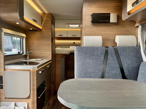 Weinsberg Caracore 650 MEG 4 Berth A-Class Motorhome w99142-13-03-2026 (13)