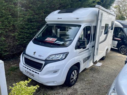 moto-trek-xplora-fdb-2-berth-low-profile-motorhome yj73 eao 24-04-2025 (6)