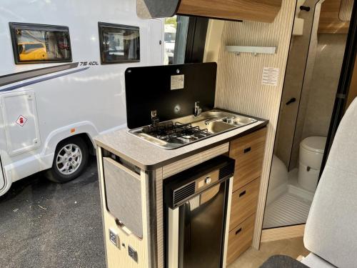 rimor-horus-12-rimor-horus-12-3-berth-coachbuilt-campervan-r54939-28-04-2025 (14)