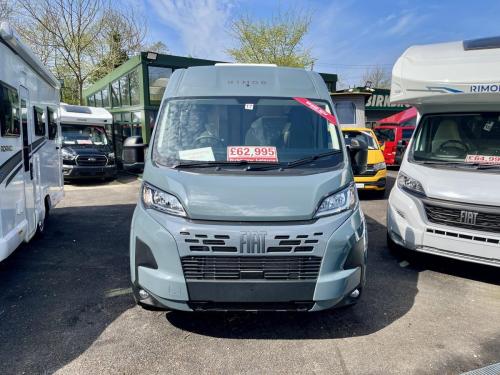 rimor-horus-12-rimor-horus-12-3-berth-coachbuilt-campervan-r54939-28-04-2025 (2)