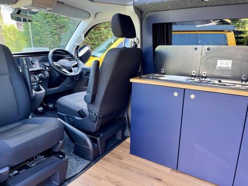 volkswagen-transporter-t6-1-swb-t28-4-berth-pop-top-campervan au22 cwl 16-04-2025 (6)