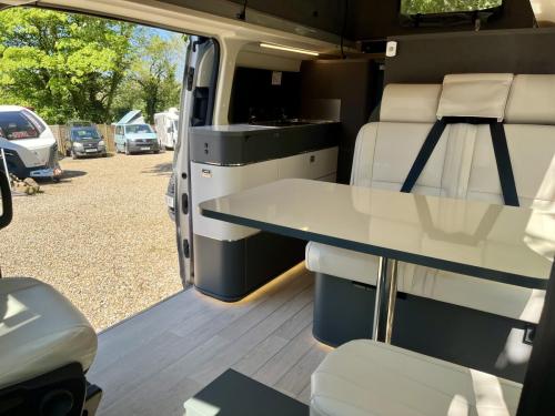 westfalia-kelsey-4-berth-coachbuilt-pop-top-campervan gu23 nfm 16-04-2025 (18)