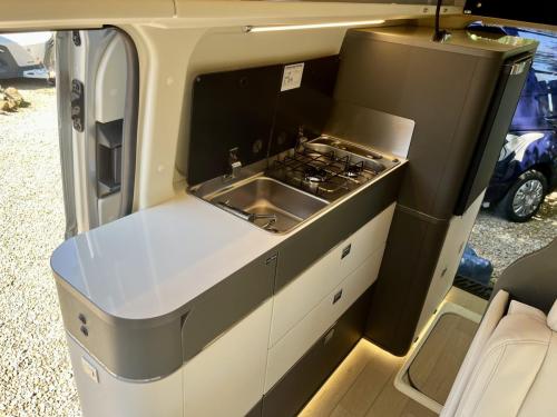 westfalia-kelsey-4-berth-coachbuilt-pop-top-campervan gu23 nfm 16-04-2025 (20)