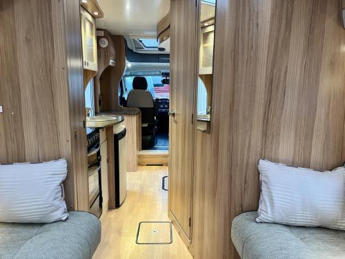 Bailey-Approach-Autograph-765-6-Berth-Low-Profile-Motorhome-FJ16-BYP-06-11-2024-13