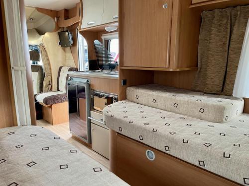 Chausson-Flash-14-3-Berth-Low-Profile-Motorhome-SO12-NEN-02-10-2024-7