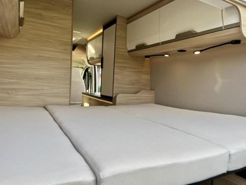 Knaus-BoxLife-Pro-600-Street-3-Berth-Coachbuilt-Campervan-k72555-18