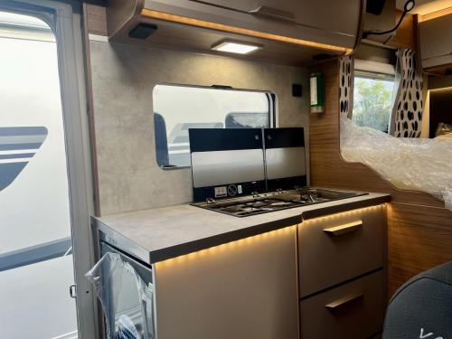 Knaus-Tourer-Van-500-MQ-Vansation-4-Berth-Coachbuilt-Motorhome-k12624-25-09-2024-8